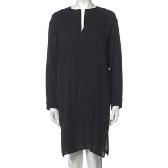 VINCE Black 100% Silk Pintuck Split V-Neck Long Sleeve Dress; size 6; EUC! - Picture 2 of 3